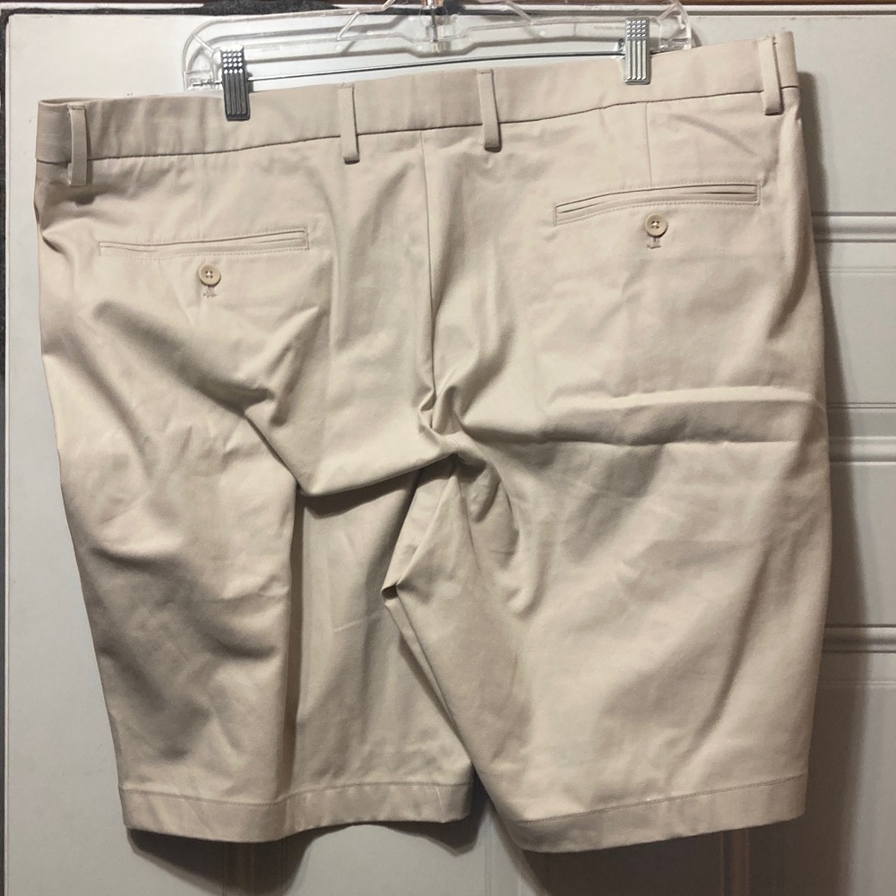 Kenneth Cole Men's Classic‎ Cream Chino Shorts 42 NWT